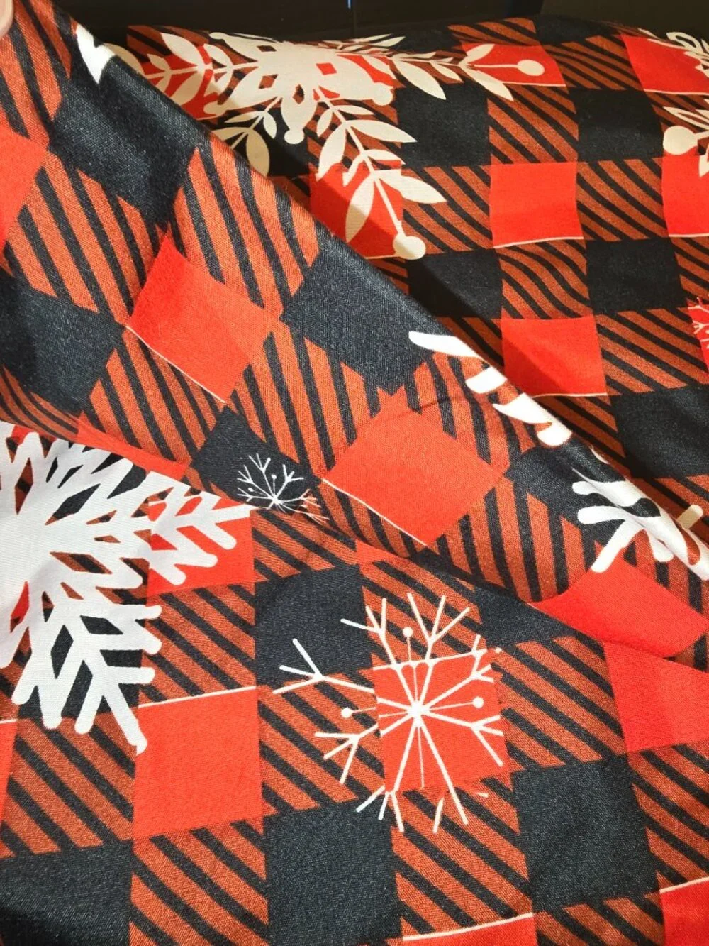 Red & Black Buffalo Plaid Snowflake Twin Sheets